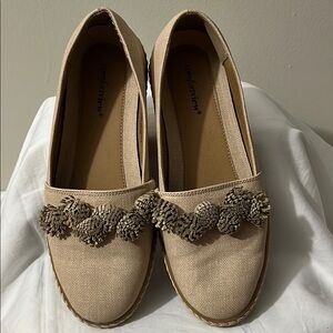 Comfortview Women's Tan Loafers    Sz 9W